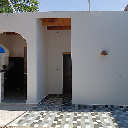 Studio House Luxor Luaran gambar